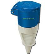 PRISE FEM 220V/16A 2P+T IP44 WALTHE